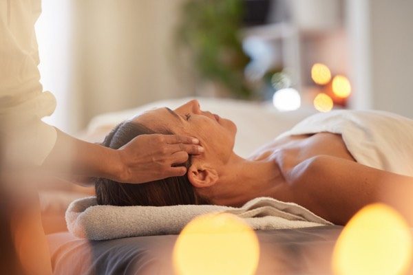 massage behandling barkarby norra stockholm